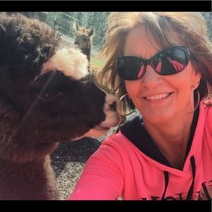 Meet your Posher, Tina